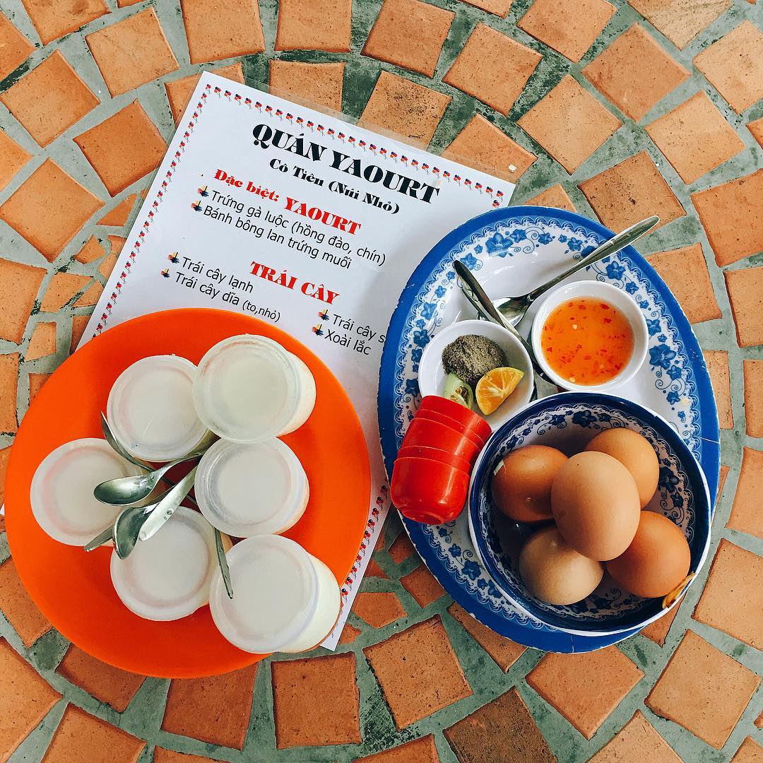 Yaourt Cô Tiên - Những địa điểm ăn uống không nên bỏ lỡ khi đi đến ngọn hải đăng ở Vũng Tàu