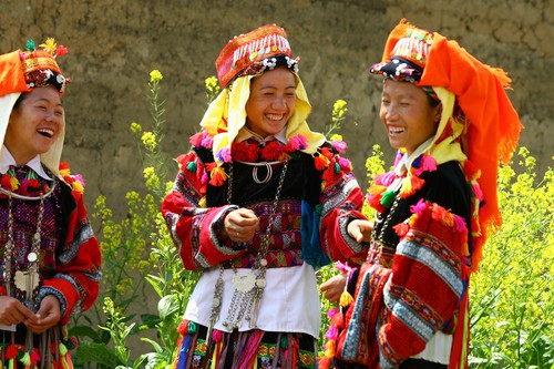 Hình ảnh Dân tộc Dao với trang phục sắc màu độc đáo