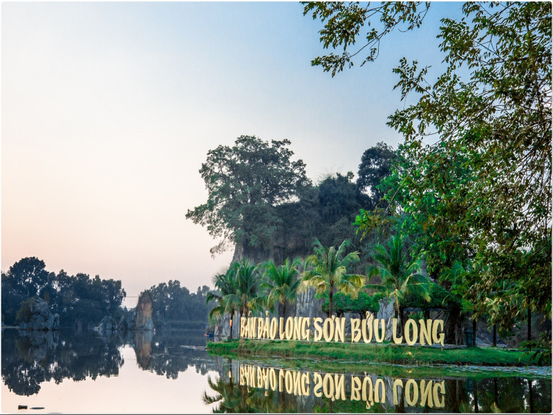 Bán đảo Long Sơn ở khu du lịch Bửu Long