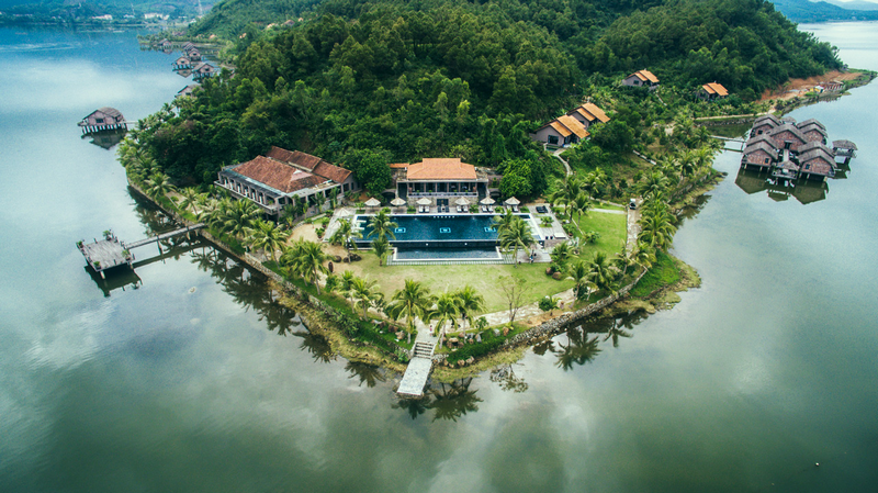 Vedana Lagoon Resort & Spa - Xứ Huế thu nhỏ trong lòng resort