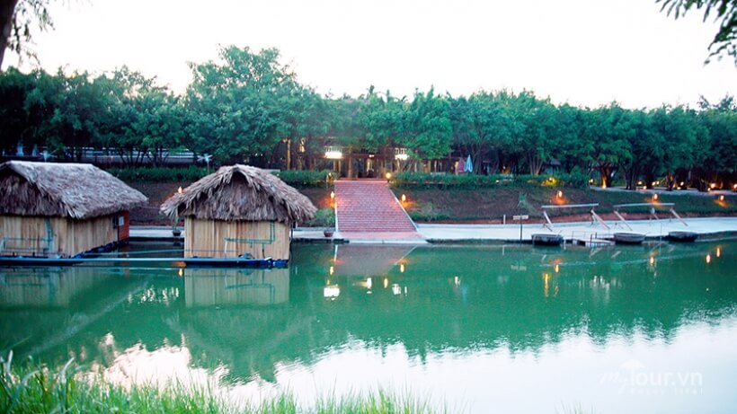 Review resort Sơn Tây giá rẻ có hồ bơi yên tĩnh thích hợp nghỉ dưỡng