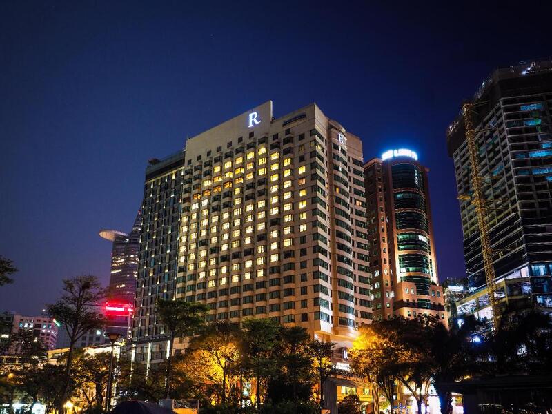 Địa chỉ chi tiết của khách sạn Renaissance Riverside Sài Gòn